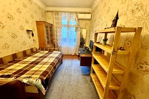 квартира за адресою Героїв Крут вул. (12 Квітня), 30