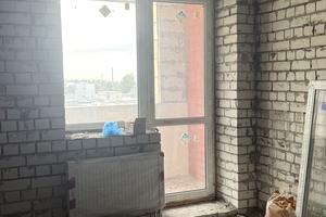 квартира по адресу Комарова ул., 27