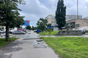 комерційна за адресою Сержа Лифаря вул. (Олександра Сабурова), 3-Б