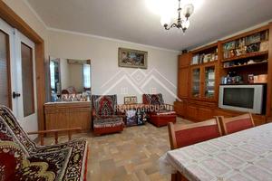квартира за адресою Українська вул., 122
