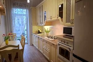 квартира за адресою Івана Котляревського вул., 10