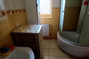 комерційна за адресою Централь, 46