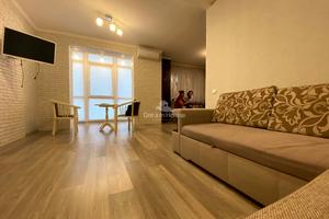 квартира за адресою вишнева, 23