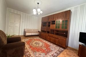 квартира за адресою Соборна вул. (Радянська), 12