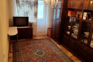 квартира за адресою Космічна вул., 122