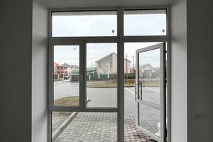 комерційна за адресою с. Вінницькі Хутори, Немирівське шосе, 94