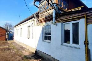 будинок за адресою Центральна вул., 14