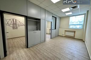 коммерческая по адресу Новоконстантиновская ул., 13/10