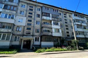 квартира за адресою Чорновола вул., 138