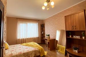квартира за адресою Бориса Гмирі вул., 12-Б