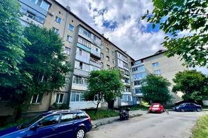 квартира за адресою Олександра Довженка вул., 18/2