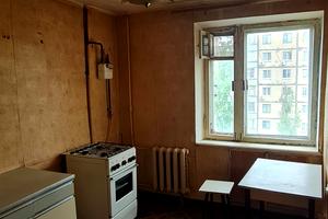 квартира за адресою Семофорна, 36