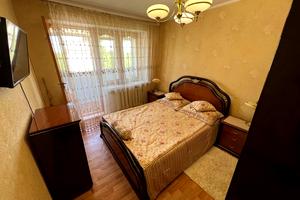 квартира по адресу Свиридова Генерала ул., 37