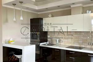 квартира за адресою Антоновича вул. (Горького), 72