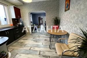 квартира по адресу Салютная ул., 21
