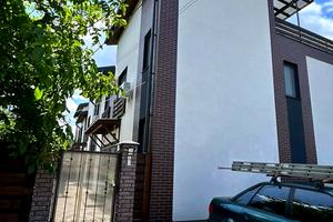 дом по адресу Українська ул., 30б