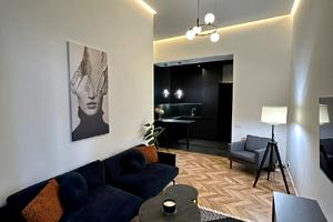 квартира по адресу Театральная ул., 3