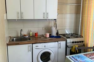 квартира за адресою Сергія Набоки пл., 2