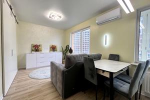 квартира за адресою Берковецька вул., 6