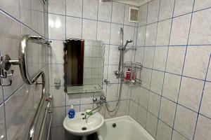 квартира за адресою Космонавтів вул., 2