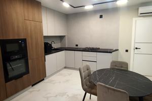 квартира за адресою Юліана Пелеша вул., 1