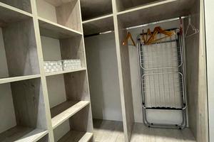 квартира за адресою мельника, 10
