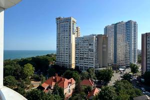 квартира за адресою Одеса, Літературна вул., 1а