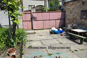 дом по адресу Парниковая ул.