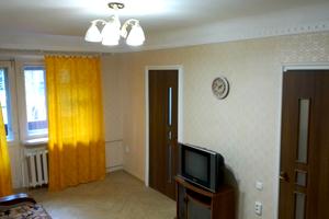 квартира за адресою вул. Яценка, 12