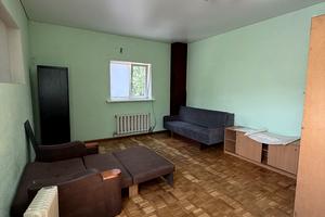 комерційна за адресою Універсальний пров., 7