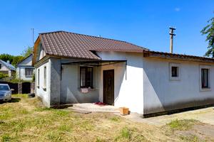 будинок за адресою Центральна