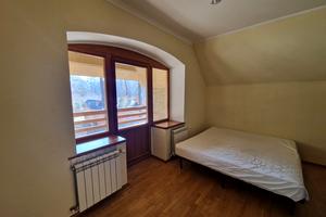 дом по адресу Юрія Кондратюка, 2
