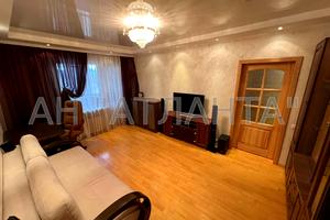 квартира за адресою Героїв Маріуполя вул. (Маршала Якубовського), 7