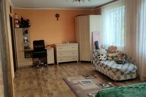 будинок за адресою Центральна вул.