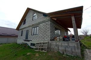 будинок за адресою Бориса Лятошинського вул. (1 Травня), 8