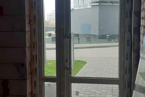 коммерческая по адресу Ревуцкого ул., 40-В