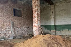 комерційна за адресою Вантажний двір, 3