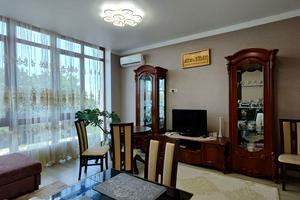 квартира за адресою Одеса, Дача Ковалевського вул., 121