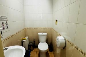 комерційна за адресою Вадима Пугачова вул. (Московська), 18