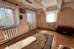 дом по адресу Єршова, 19