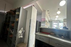 комерційна за адресою Наукова вул., 64