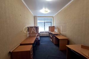 комерційна за адресою Лук'янівська вул., 1