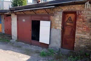 паркомісце за адресою Генерала Кульчицького вул. (Олександра Матросова), 17А