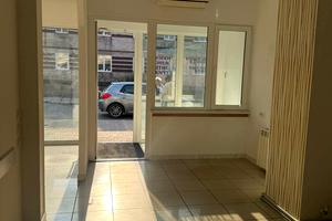 комерційна за адресою Соборна вул., 229