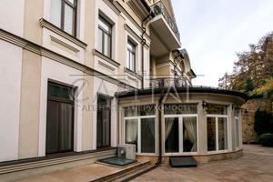 будинок за адресою Пирятинська вул.