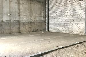 комерційна за адресою Новомостицька вул., 25