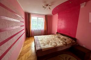 квартира за адресою Академіка Корольова вул., 9
