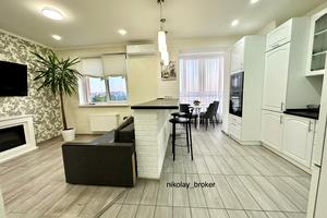 квартира за адресою Соборна вул., 126