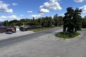 комерційна за адресою Свято-Покровська вул. (Леніна), 215г