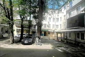 квартира за адресою Одеса, Дерибасівська вул., 18
